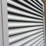 incisive Louvres
