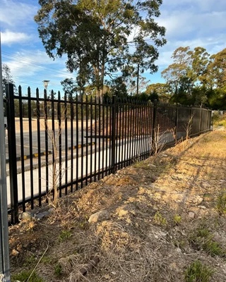 spear top security fence
